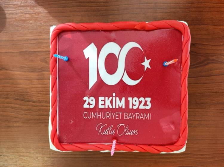 Türkiye Cumhuriyeti'nin 100. Yılı Kutlandı